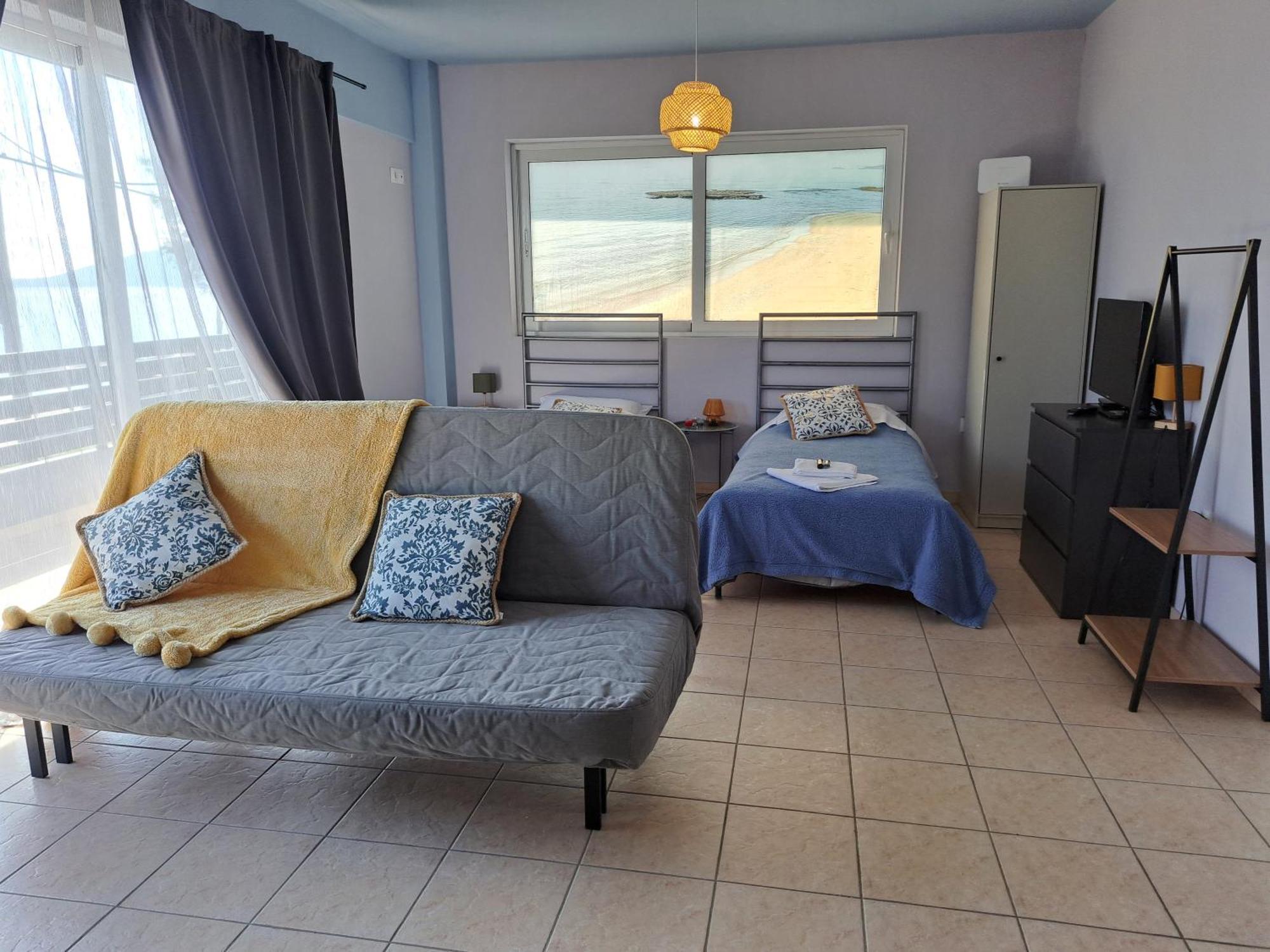 Seashell Apartment Artemida  Exterior foto